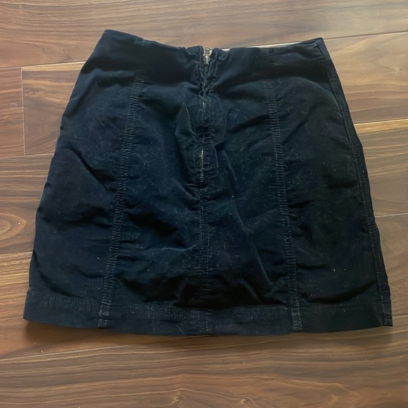 Free People Modern Femme cord mini skirt in black size 0 - Picture 5 of 9